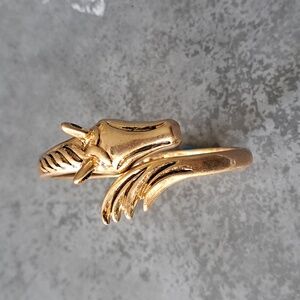Elegant Goldtone Horse Bracelet